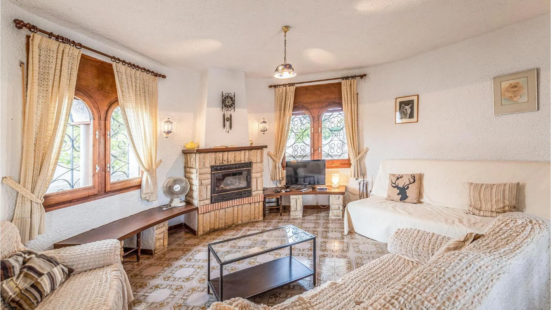 3 Bedroom Awesome Home In Miami Platja Miami Playa Spain